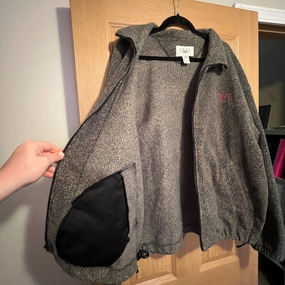 Men's Vintage Wisconsin Gray Fleece Zip Up - Picture 6 of 8